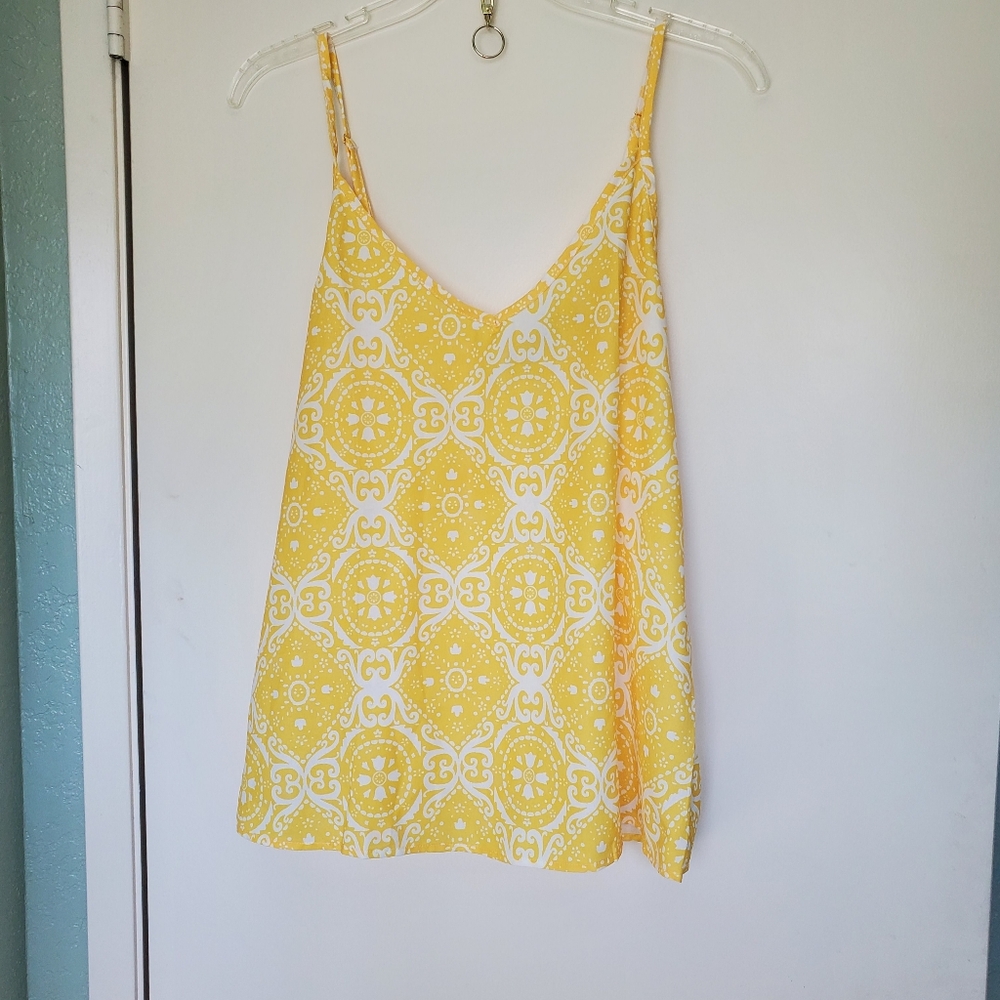 Tecrew Boho Ajustable Spaghetti Strap Yellow CamisoleTop Geometric Size S NWT